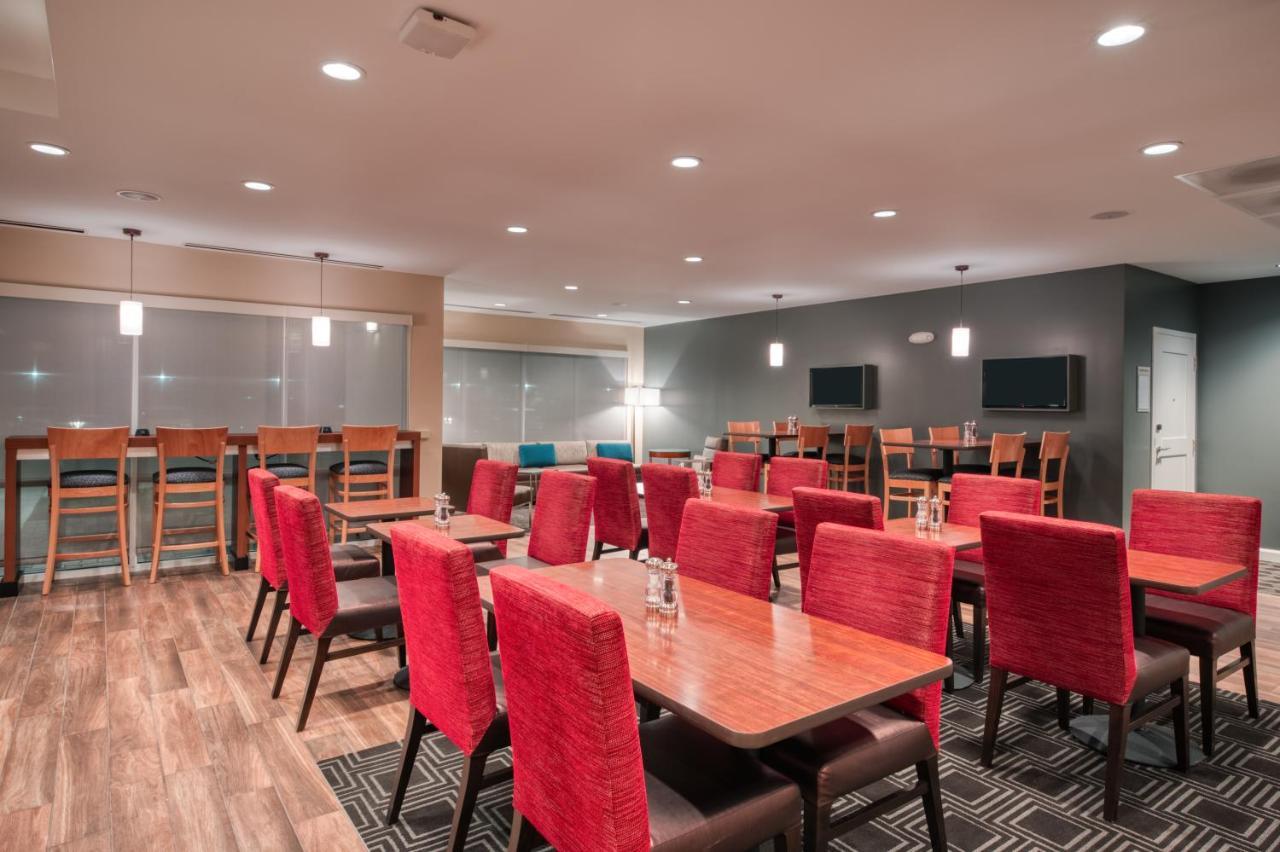 Towneplace Suites By Marriott Indianapolis Airport Dış mekan fotoğraf